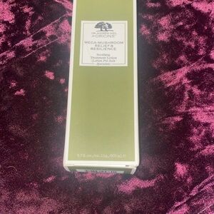 Origins Mega-Mushroom Relief & Resilience Lotion